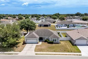 6929 Bently Dr, Lakeland, FL 33809 - Photo 39