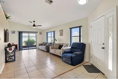 6264 Peacock Run, Lakeland, FL 33809 - Photo 3