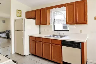 6264 Peacock Run, Lakeland, FL 33809 - Photo 13