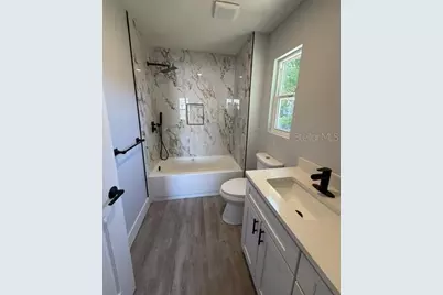 521 Skyline Drive E, Lakeland, FL 33801 - Photo 9