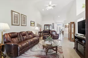 6845 Shimmering Dr, Lakeland, FL 33813 - Photo 5