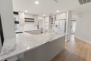 5432 Highlands Vue Ln, Lakeland, FL 33812 - Photo 7