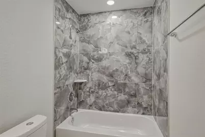 2428 Mosswood Lane, Lakeland, FL 33801 - Photo 35