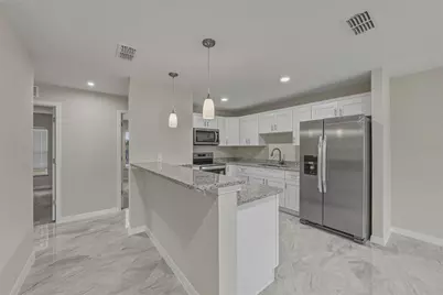 2428 Mosswood Lane, Lakeland, FL 33801 - Photo 11