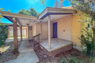 308 W Dixie St, Plant City, FL 33563 - Photo 21