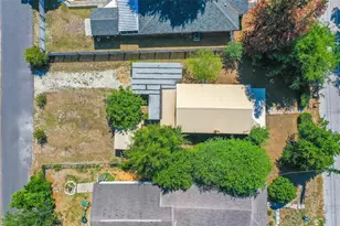 308 W Dixie St, Plant City, FL 33563 - Photo 27