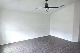 170 W 6th St, Frostproof, FL 33843 - Photo 5