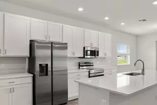 6020 Freshwater Cyn Dr, Saint Cloud, FL 34771 - Photo 5