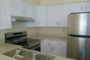 920 W Carole St, Lakeland, FL 33803 - Photo 3