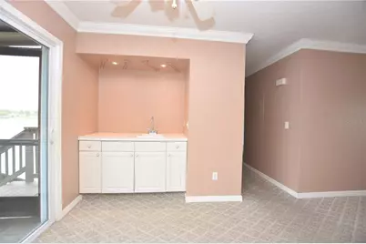 1920 E Edgewood Drive #S4, Lakeland, FL 33803 - Photo 9