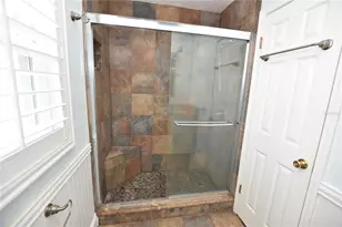 1920 E Edgewood Dr, Lakeland, FL 33803 - Photo 15