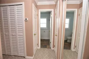 1920 E Edgewood Dr, Lakeland, FL 33803 - Photo 13