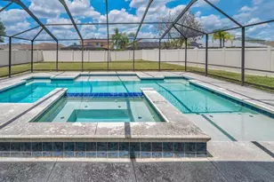 5592 Superior Dr, Lakeland, FL 33805 - Photo 3