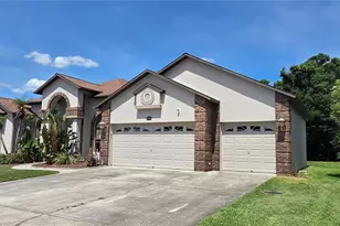 3904 Hidden Spring Pl, Valrico, FL 33596 - Photo 3