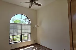 3904 Hidden Spring Pl, Valrico, FL 33596 - Photo 11