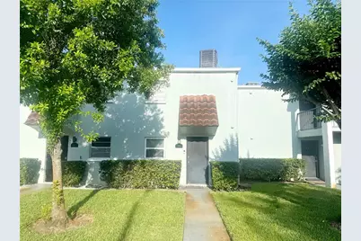 2864 Somerset Park Drive #2864, Tampa, FL 33613 - Photo 1