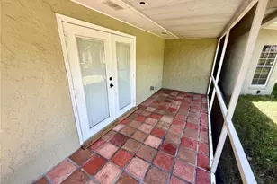 6322 Oak Square E, Lakeland, FL 33813 - Photo 17