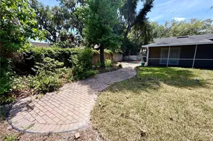6322 Oak Square E, Lakeland, FL 33813 - Photo 15
