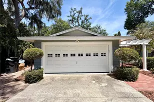 6322 Oak Square E, Lakeland, FL 33813 - Photo 5