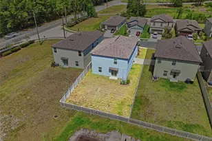 2256 Teneroc Trl, Lakeland, FL 33801 - Photo 5