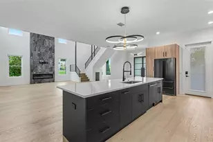 5411 Delphi Hills Cir, Lakeland, FL 33812 - Photo 9