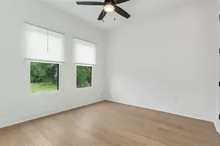 5411 Delphi Hills Cir, Lakeland, FL 33812 - Photo 15
