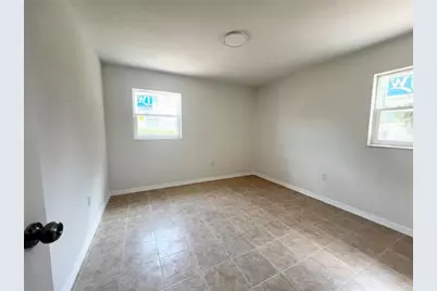 137 Lowell Road, Winter Haven, FL 33884 - Photo 9