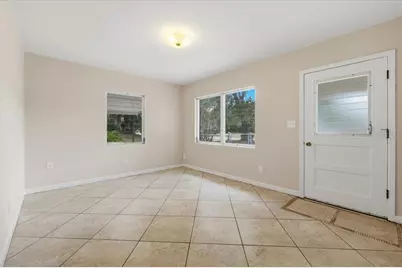 2437 Jungle Street, Lakeland, FL 33801 - Photo 3