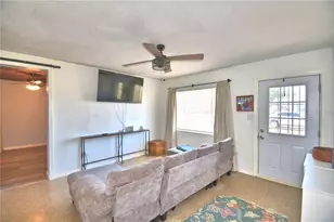 140 E Thelma St, Lake Alfred, FL 33850 - Photo 5