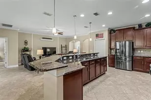 1950 Via Lago Dr, Lakeland, FL 33810 - Photo 13