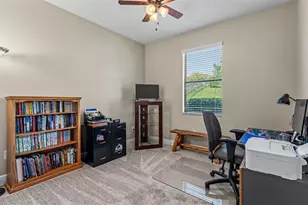 1950 Via Lago Dr, Lakeland, FL 33810 - Photo 39