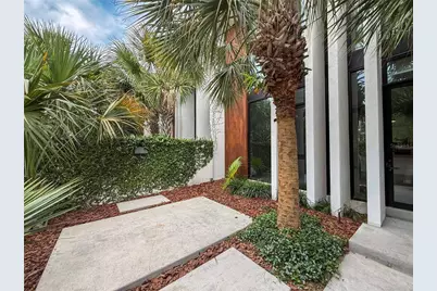 154 2nd Street SW #Unit 7, Winter Haven, FL 33880 - Photo 5