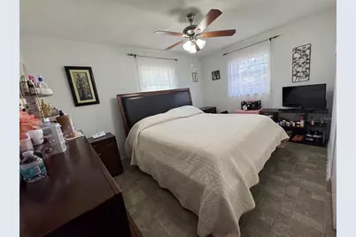 12309 Cambridge Avenue, Tampa, FL 33624 - Photo 7