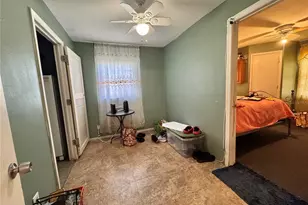 12309 Cambridge Ave, Tampa, FL 33624 - Photo 13