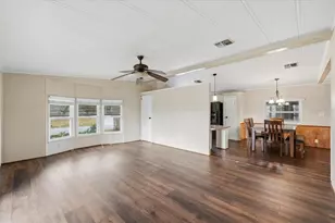 1603 Foxway Dr, Lakeland, FL 33810 - Photo 9