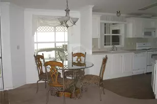 212 York Cottage Dr, Haines City, FL 33844 - Photo 9
