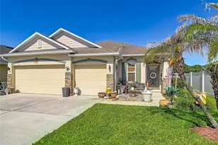 5739 Dornich Dr, Auburndale, FL 33823 - Photo 1