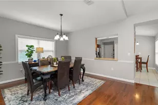 5525 Club Hill E, Lakeland, FL 33813 - Photo 17