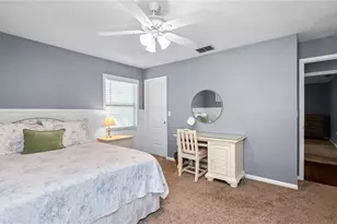 5525 Club Hill E, Lakeland, FL 33813 - Photo 31