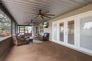 5525 Club Hill E, Lakeland, FL 33813 - Photo 41