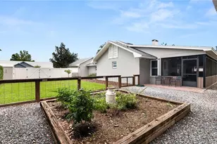 5525 Club Hill E, Lakeland, FL 33813 - Photo 3