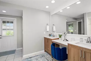 5525 Club Hill E, Lakeland, FL 33813 - Photo 29
