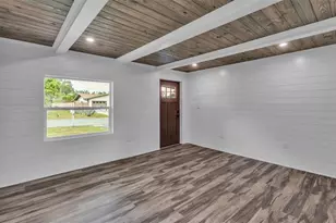 127 Colonial Dr, Auburndale, FL 33823 - Photo 5