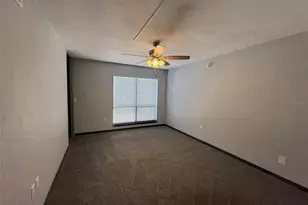 1836 N Crystal Lake Dr, Lakeland, FL 33801 - Photo 7
