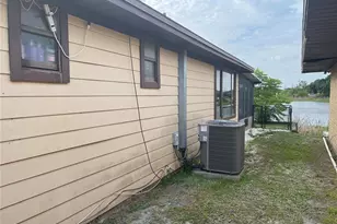 3008 Skyview Dr, Lakeland, FL 33801 - Photo 13