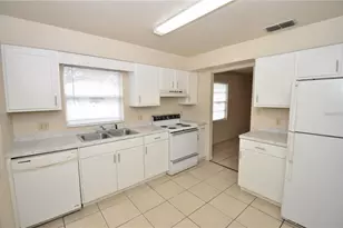 1434 E Fern Rd, Lakeland, FL 33801 - Photo 5