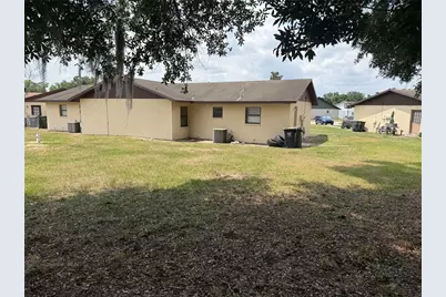 136 Shannon Drive, Lakeland, FL 33809 - Photo 5