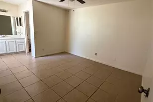 136 Shannon Dr, Lakeland, FL 33809 - Photo 11