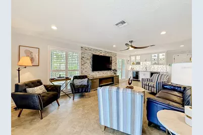7861 Oliver Road, Seminole, FL 33777 - Photo 13