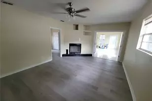 204 Swannanoa St, Lakeland, FL 33805 - Photo 13